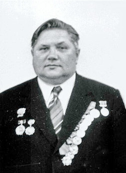 Вековой юбилей директора